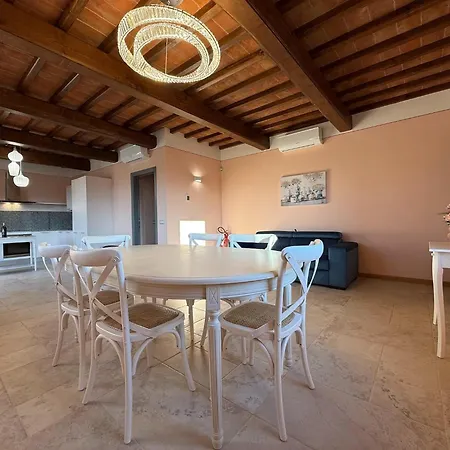 Spacious With Shared Pool In * Poppi