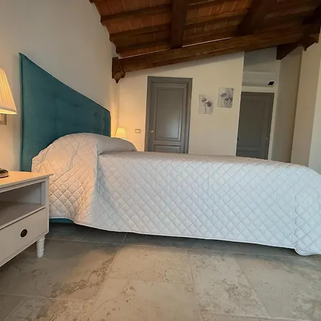 Spacious With Shared Pool In Сasa de vacaciones