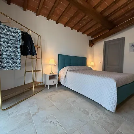 Spacious With Shared Pool In Poppi